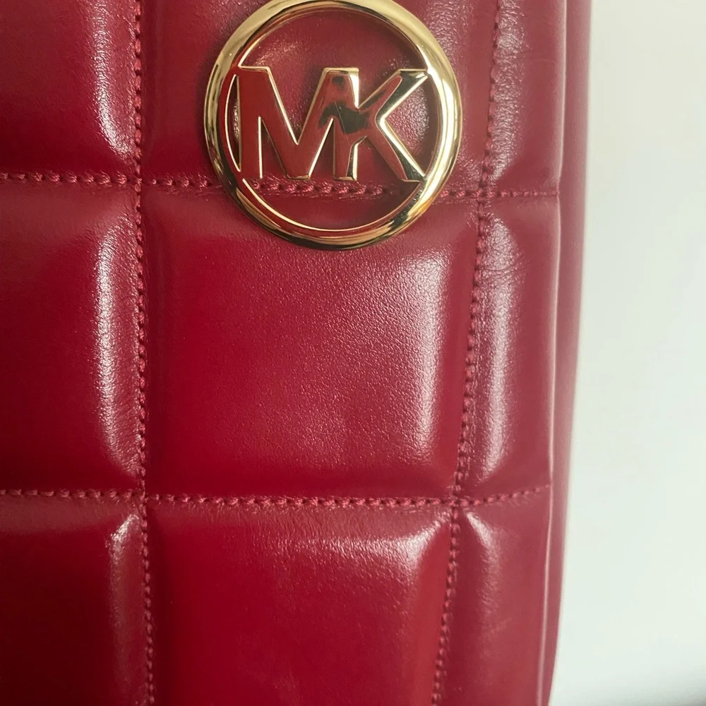 Michael Kors Burgundy Quilted Shoulder Bag - Picture 9 of 12